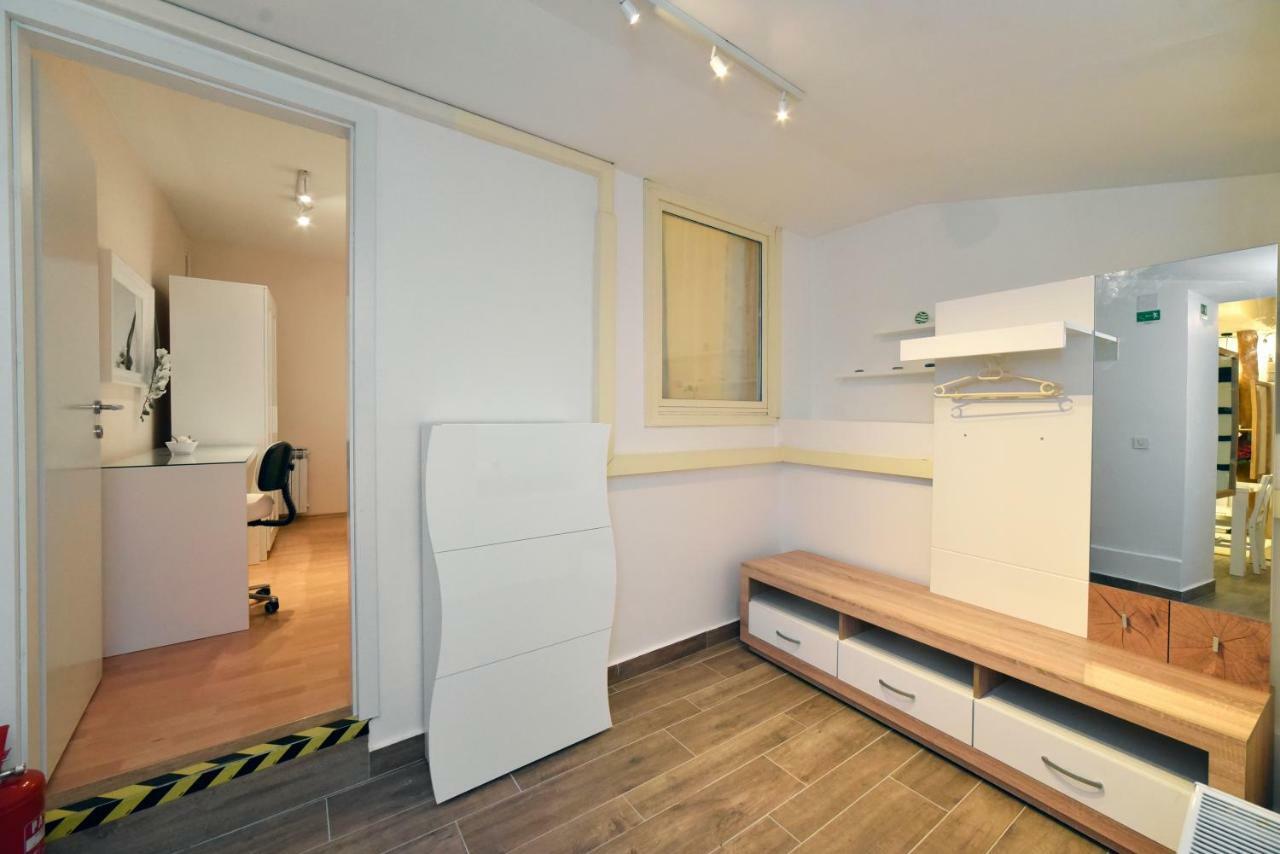 Ban Jelacic Apartment Загреб Екстериор снимка